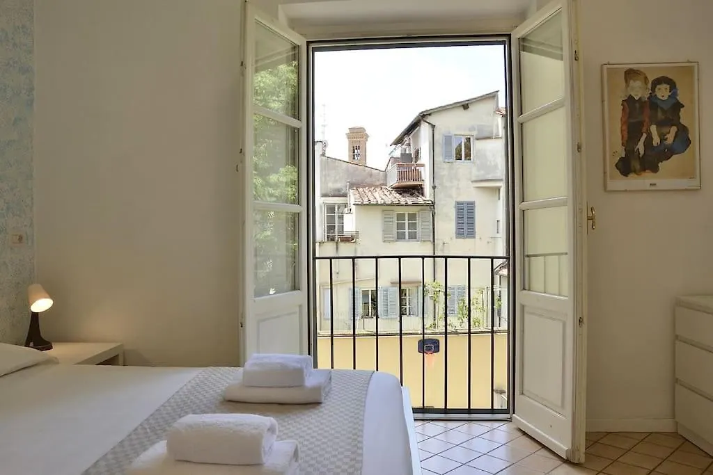 Appartamento Confortevole Santa Maria Novella Florence Apartment
